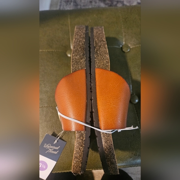 UNIVERSAL THREAD  Cameron Single Band Footbed Sandals. Cognac. 6.5 NWT - Picture 5 of 7